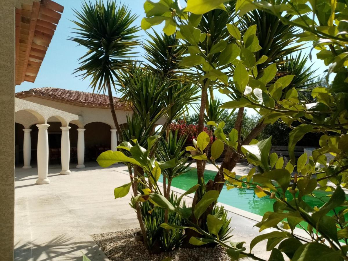 Bienvenue A L Hacienda Villa Magalas Exterior photo