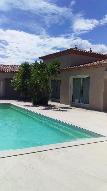 Bienvenue A L Hacienda Villa Magalas Exterior photo